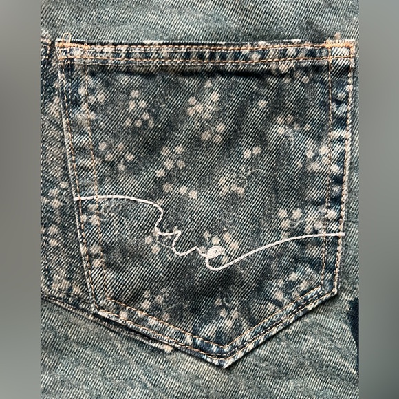 Free People We The Free Illusions Printed Relaxed Jeans Indigo Combo Size 25 NWT - Picture 7 of 10